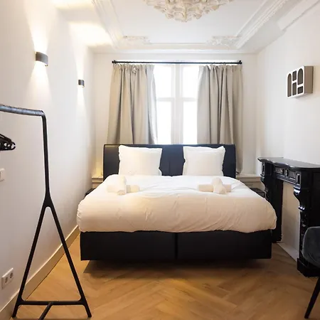 아파트 Historic Canal House 암스테르담